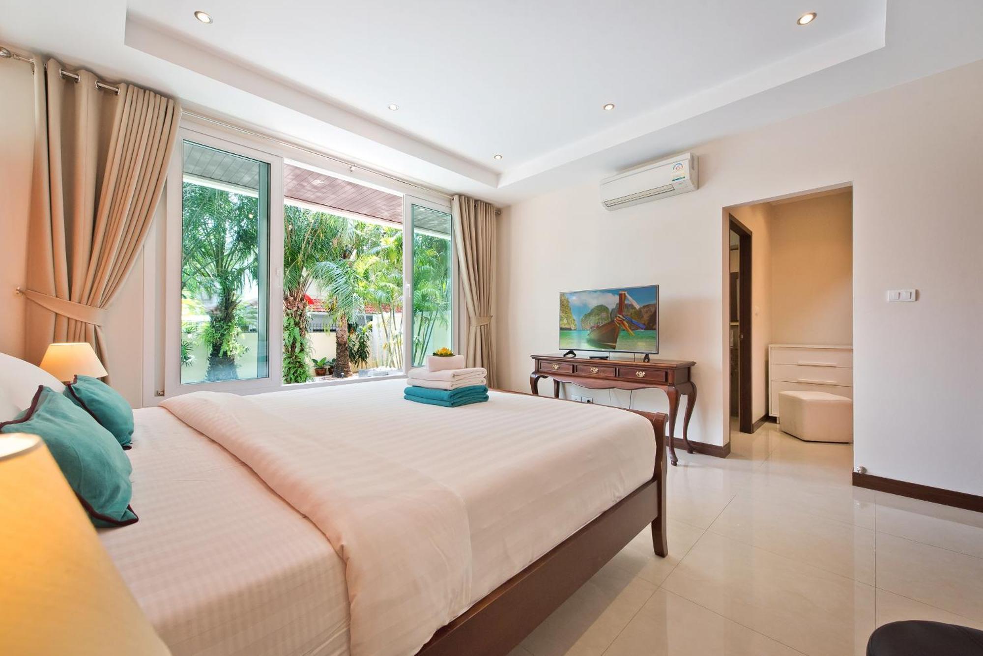 Tropicana Pool Villa Jomtien Beach Room photo